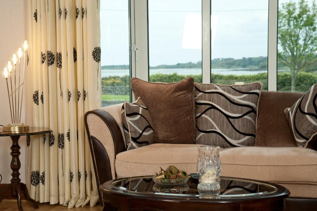 Rusheen Bay House Голуей Екстериор снимка